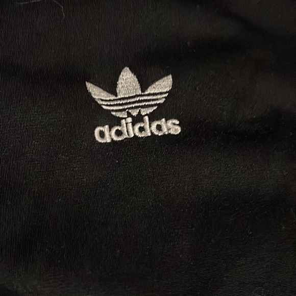 Black Adidas jacket zip front slit pockets - Picture 3 of 5